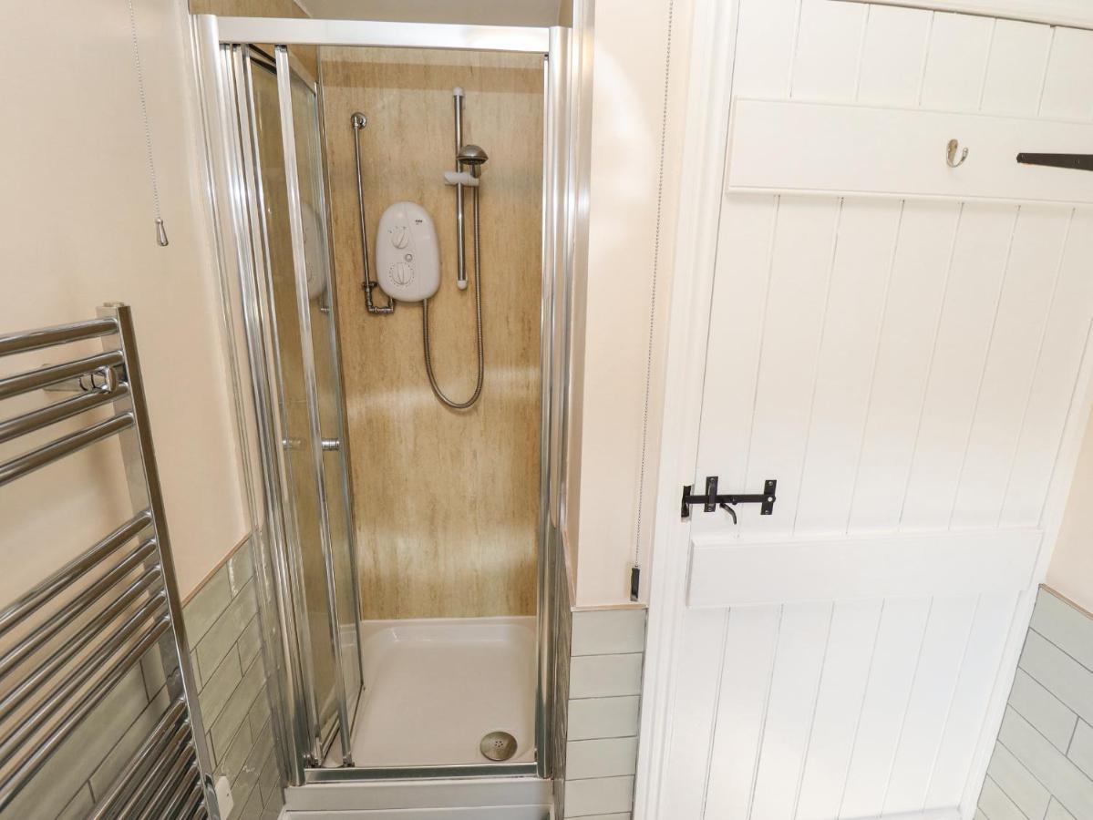 The Cottage 16 Northside Patrington المظهر الخارجي الصورة